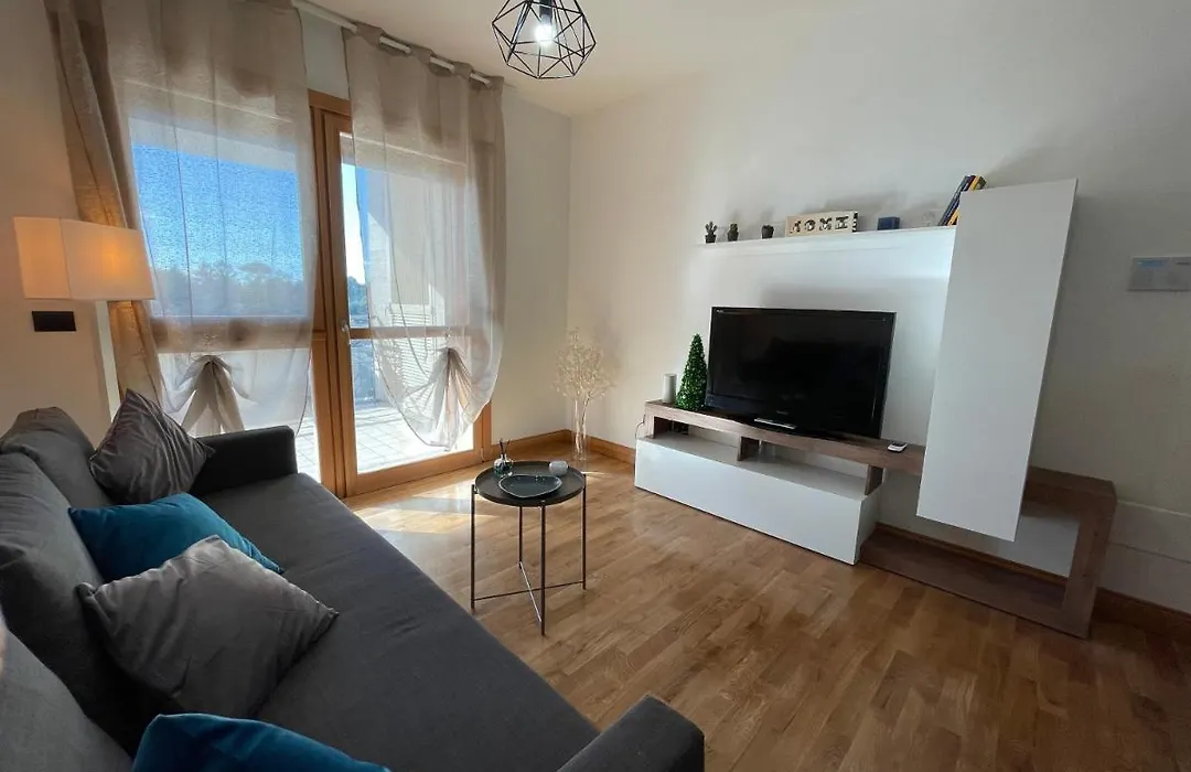 Aurelia Sweet House-1